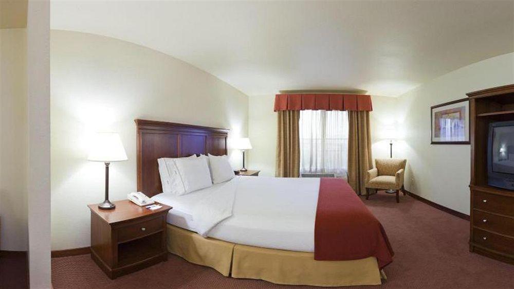 Holiday Inn Express Turlock By Ihg Exteriér fotografie