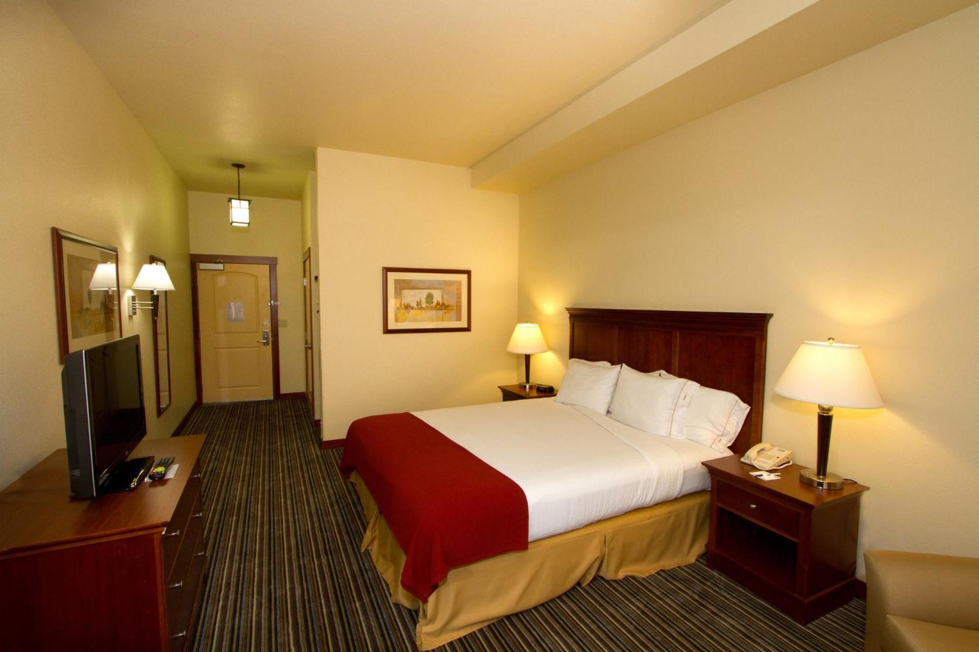 Holiday Inn Express Turlock By Ihg Exteriér fotografie