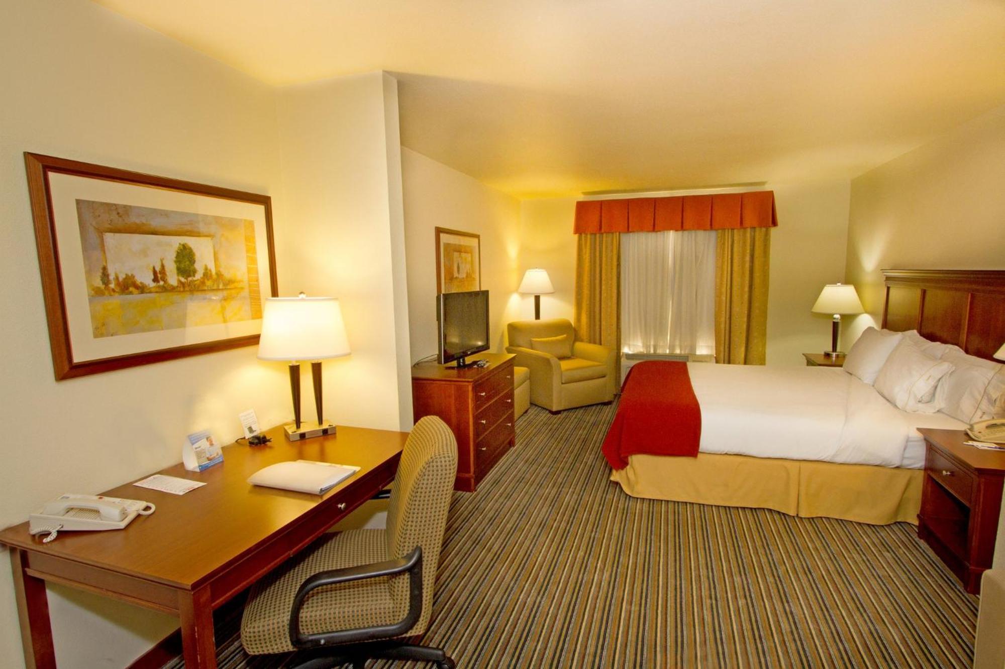 Holiday Inn Express Turlock By Ihg Exteriér fotografie