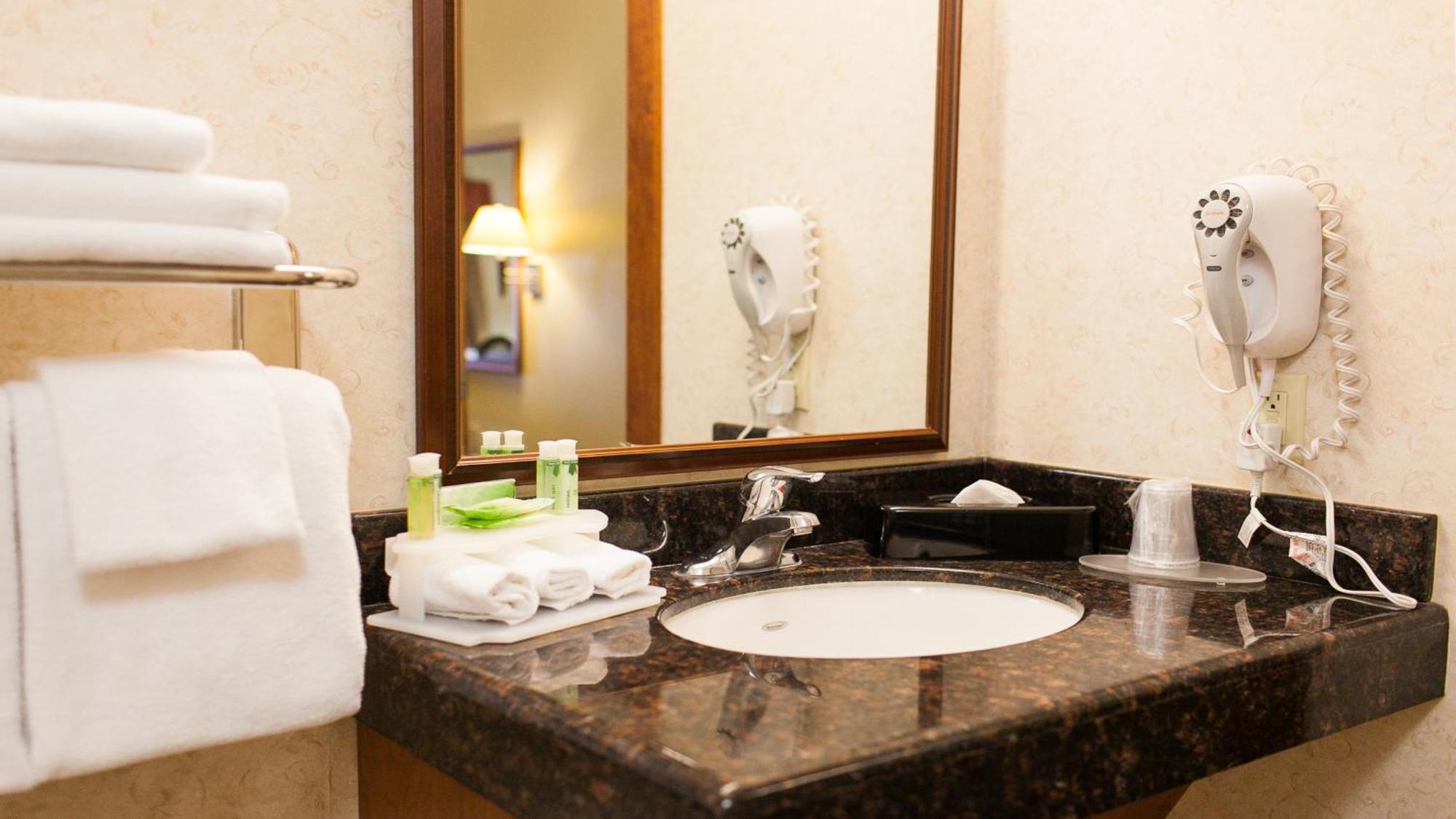 Holiday Inn Express Turlock By Ihg Exteriér fotografie