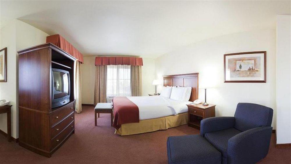 Holiday Inn Express Turlock By Ihg Exteriér fotografie