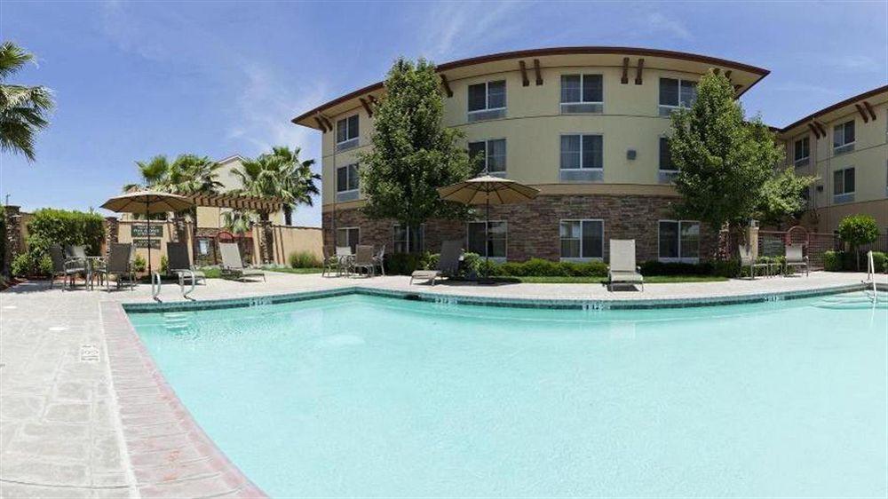 Holiday Inn Express Turlock By Ihg Exteriér fotografie